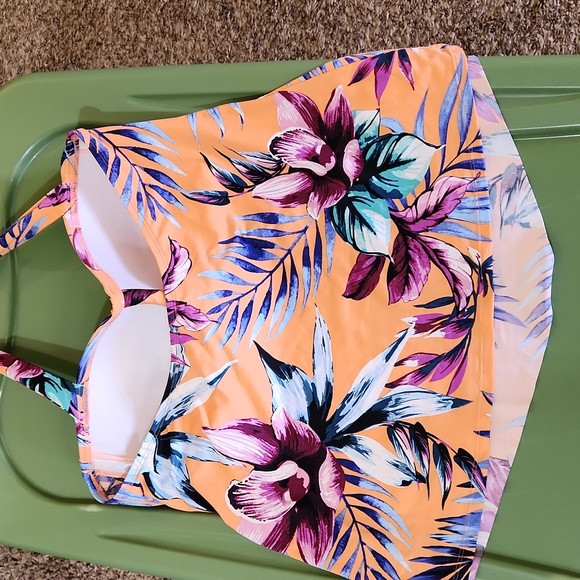 SWIM Top - Picture 3 of 5